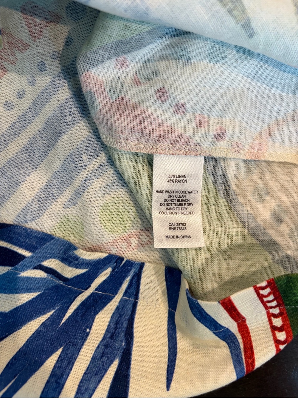 Rachel Zoe Tropical Print Button-Front Shirt in Multicolor - Picture 3 of 6